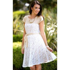 EUC Floral Lace Mini Dress with Cap Sleeves in Beige & Cream